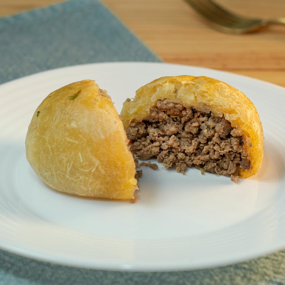 Bolinho de Mandioca com Carne